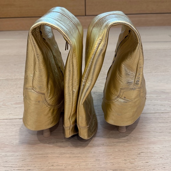 AGL Letizia Western Boot in Platino Gold Size 39 | New Without Box - Picture 9 of 13